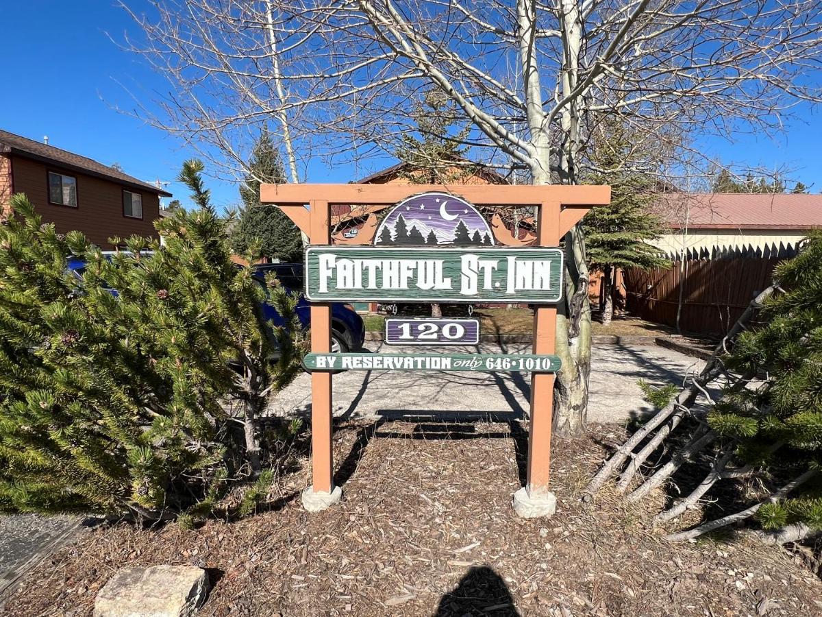 Faithful Street Inn Уест Йелоустоун Екстериор снимка